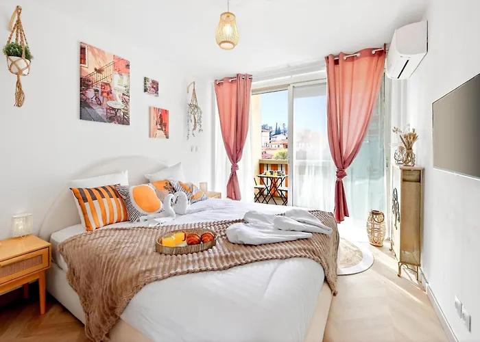 5 Pers - Centre - Climatise شقة